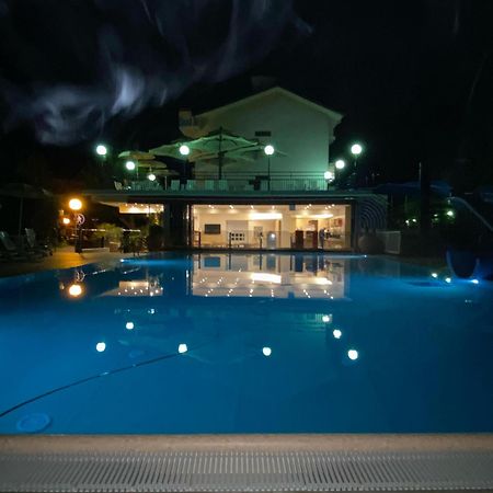 Hotel Minerva Gatteo a Mare Exterior photo